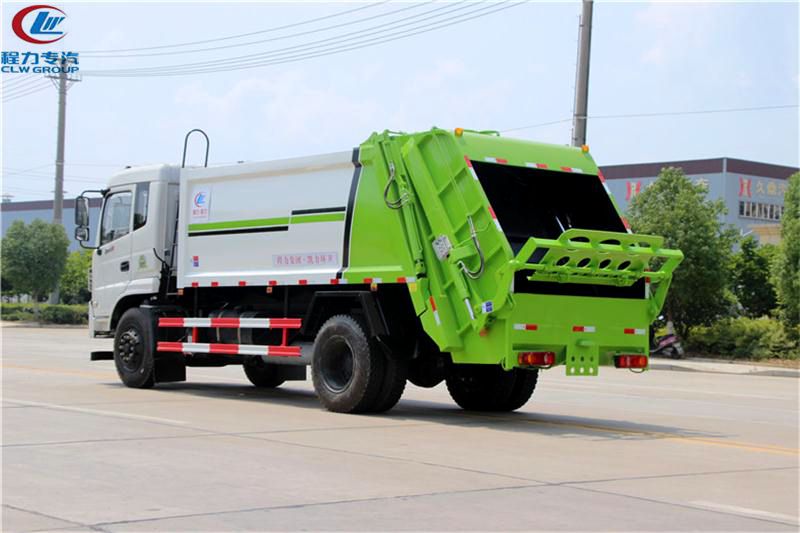 12方東風(fēng)專底壓縮垃圾車