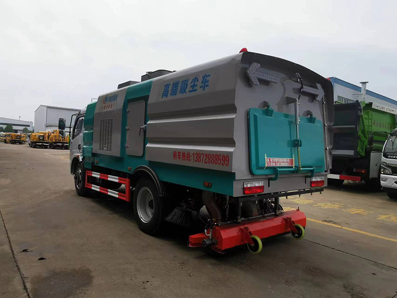 東風大多利卡吸塵車